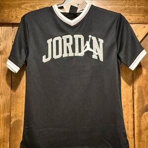 New Kids Black Jordan Jersey Shirt Size Large